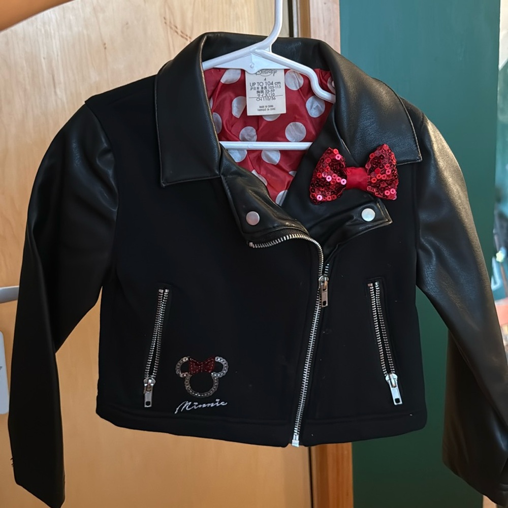 Disney Minnie Mouse Faux Leather Biker Jacket
Size 4
Very good condition